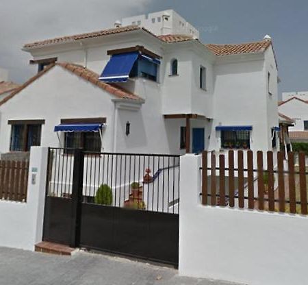 Alojamiento Luisita Alhaurín de la Torre Extérieur photo